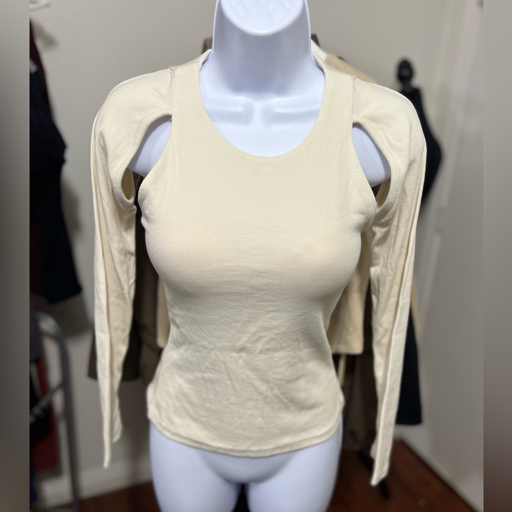 OGL Cream Long Sleeve Cutout Shoulder Top - Picture 2 of 8